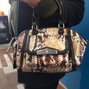Vera Wang Purse